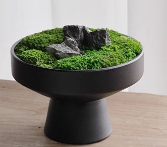 Mossscape Pedestal