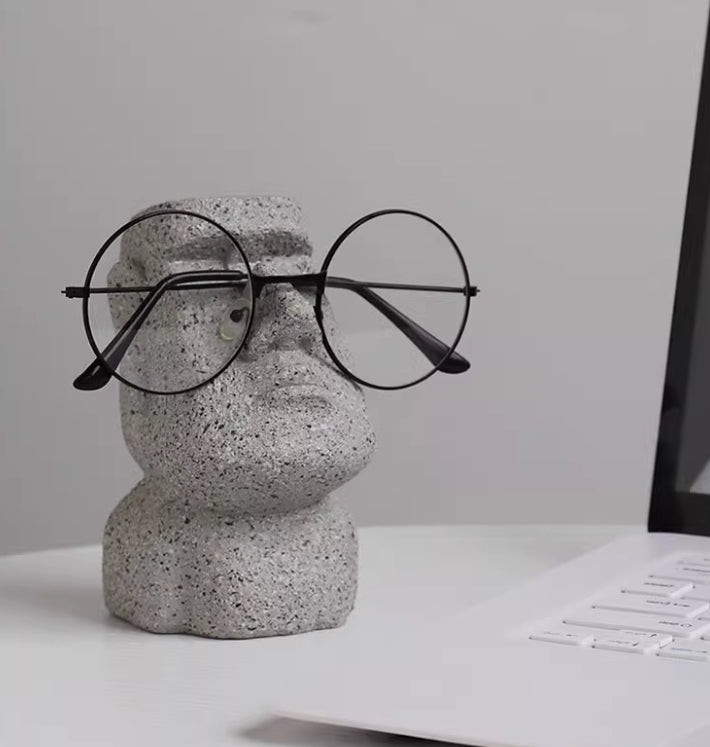 Moai Desk Guardian