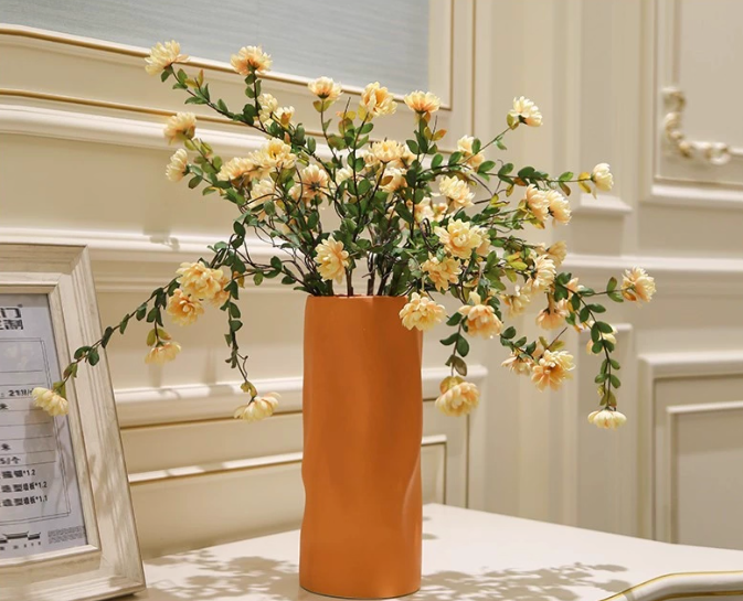 Shizuku Sculptural Vase