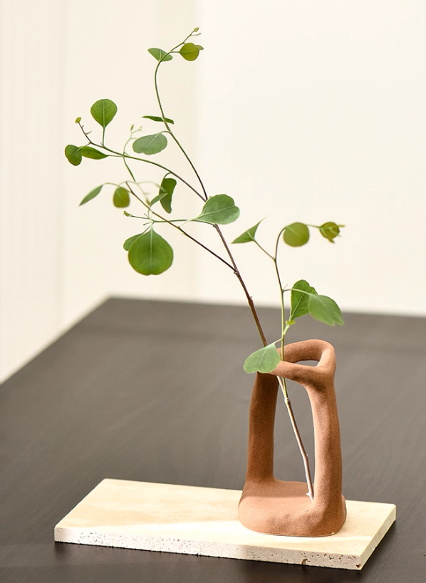 Loop Bud Vase