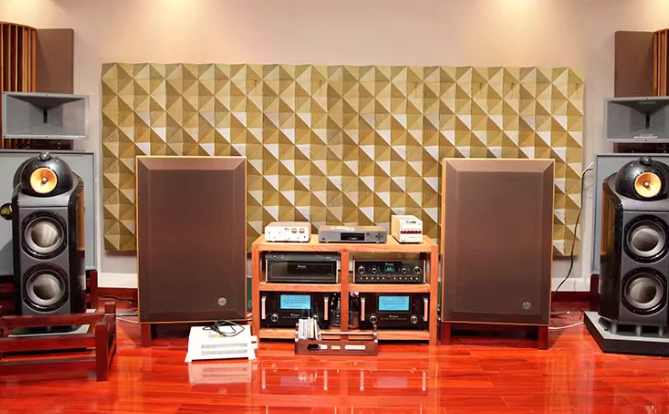 Tessellation Geometric Diffuser Panel