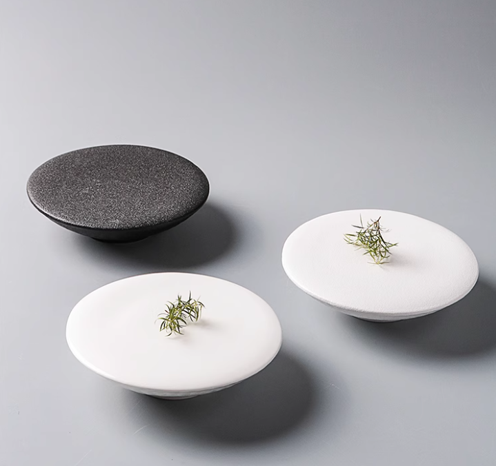 Zenith Serving Plates (3 pieces)