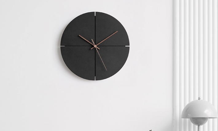 Ziggurat Quadrant Clock