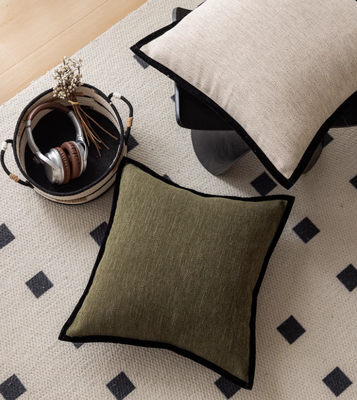 The Kichō Border Cushion