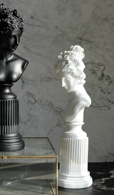 Olympian Coiffure Bust