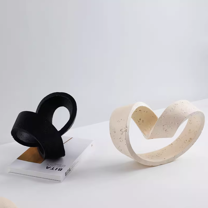 Eternal Curve Sculpture