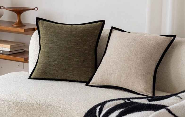 The Kichō Border Cushion